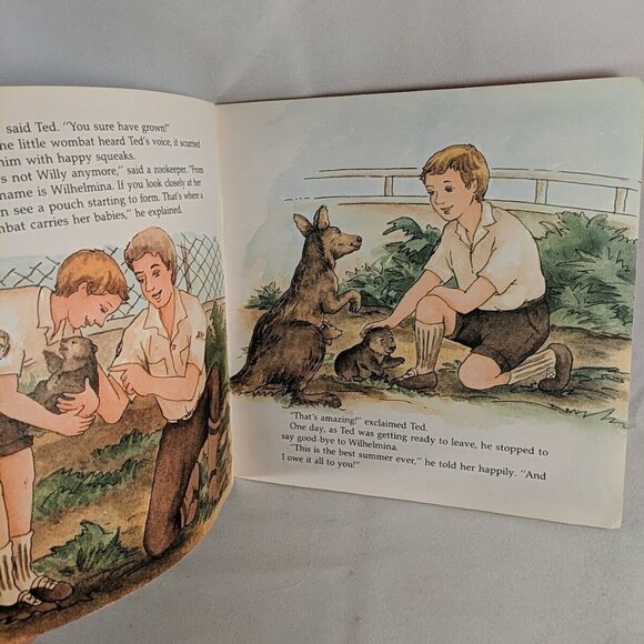 A Visit To Australia by Mary Packard Golden Look-Look Book kids children story - Picture 6 of 8